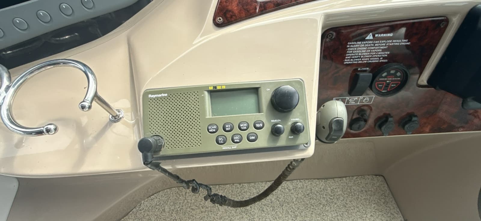 2005 Four Winns 378 Vista - Photo 41
