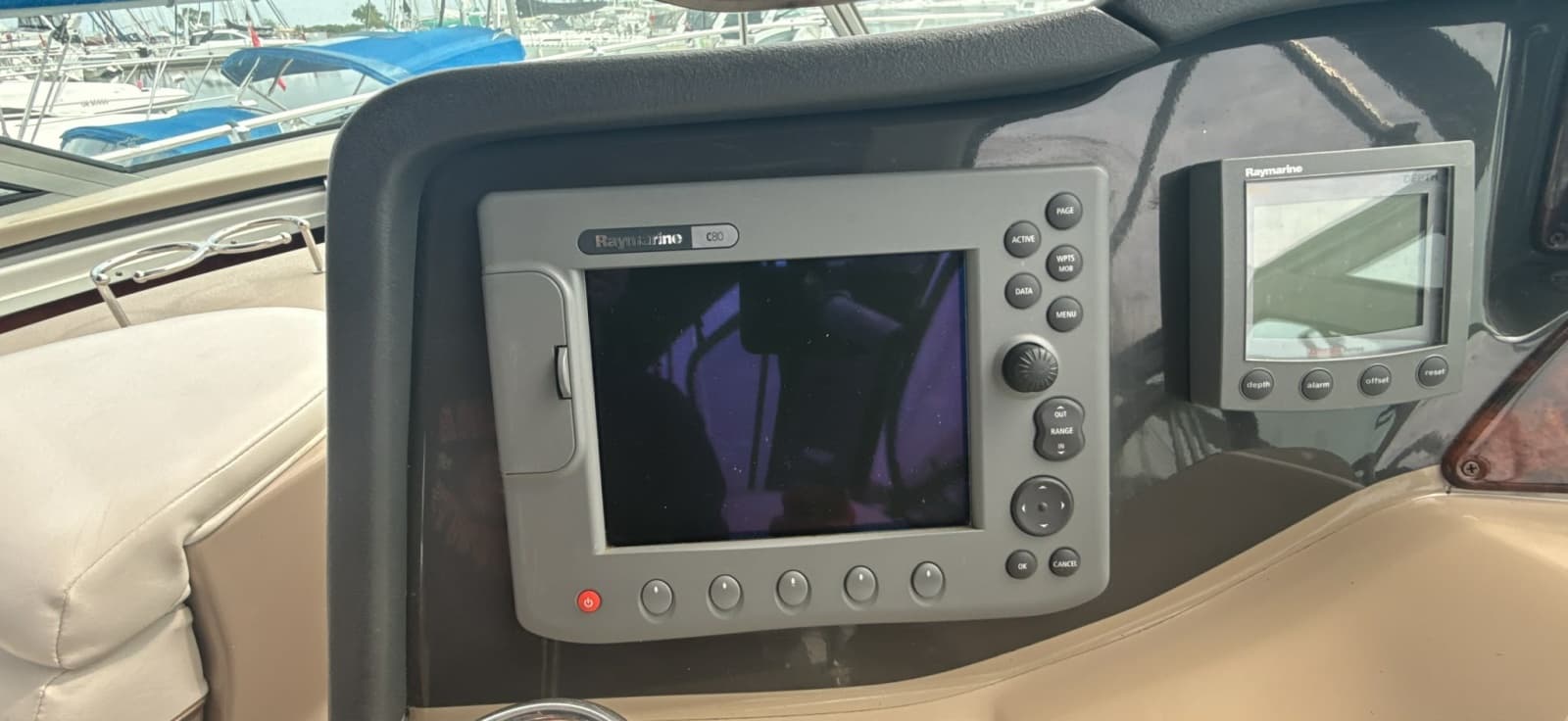 2005 Four Winns 378 Vista - Photo 40