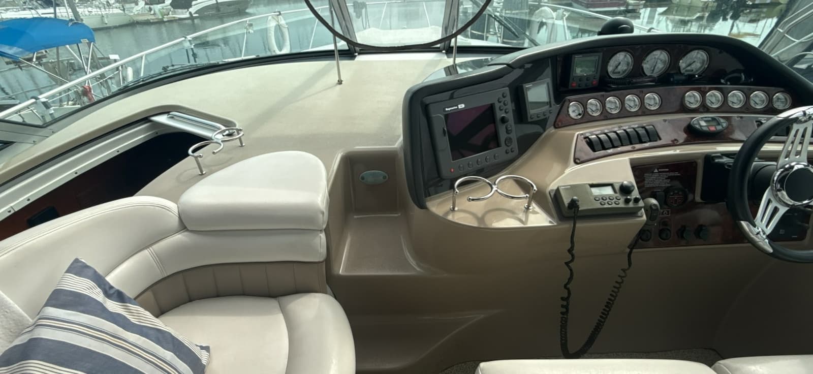 2005 Four Winns 378 Vista - Photo 45