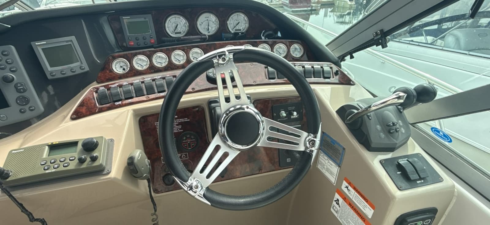 2005 Four Winns 378 Vista - Photo 32