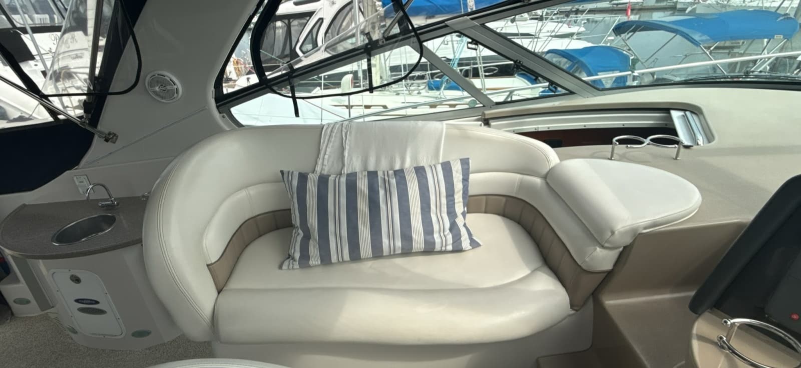 2005 Four Winns 378 Vista - Photo 43