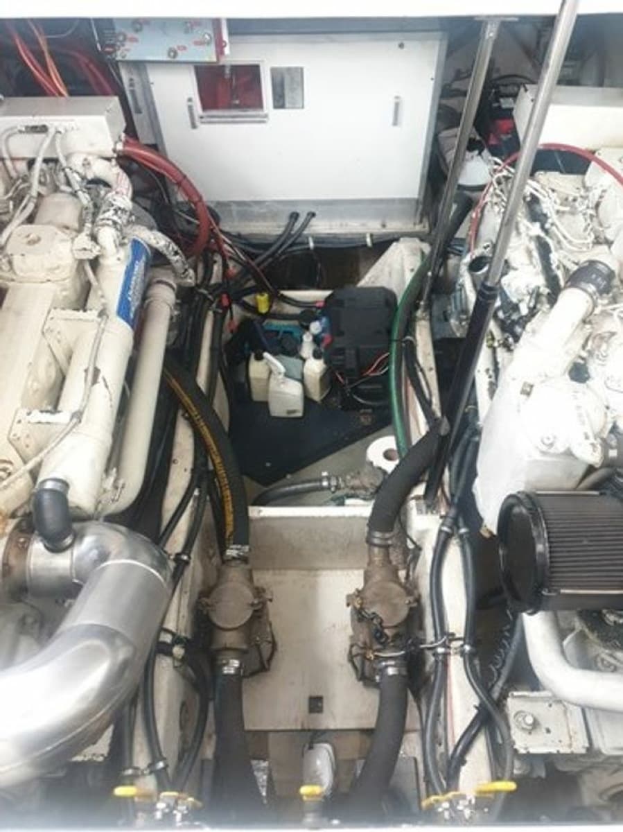 1998 Bayliner 4085 Avanti - Photo 80