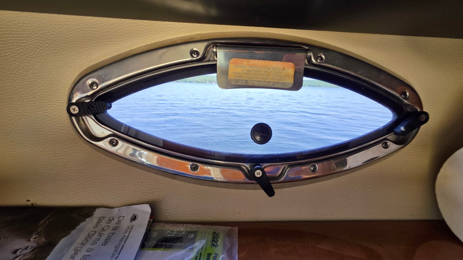2011 Chaparral 270 Signature - Photo 44