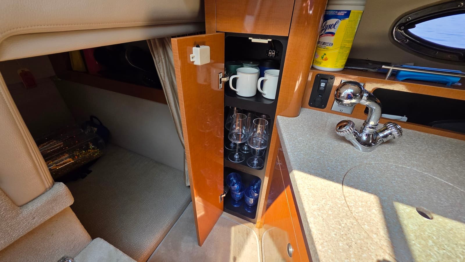 2011 Chaparral 270 Signature - Photo 53