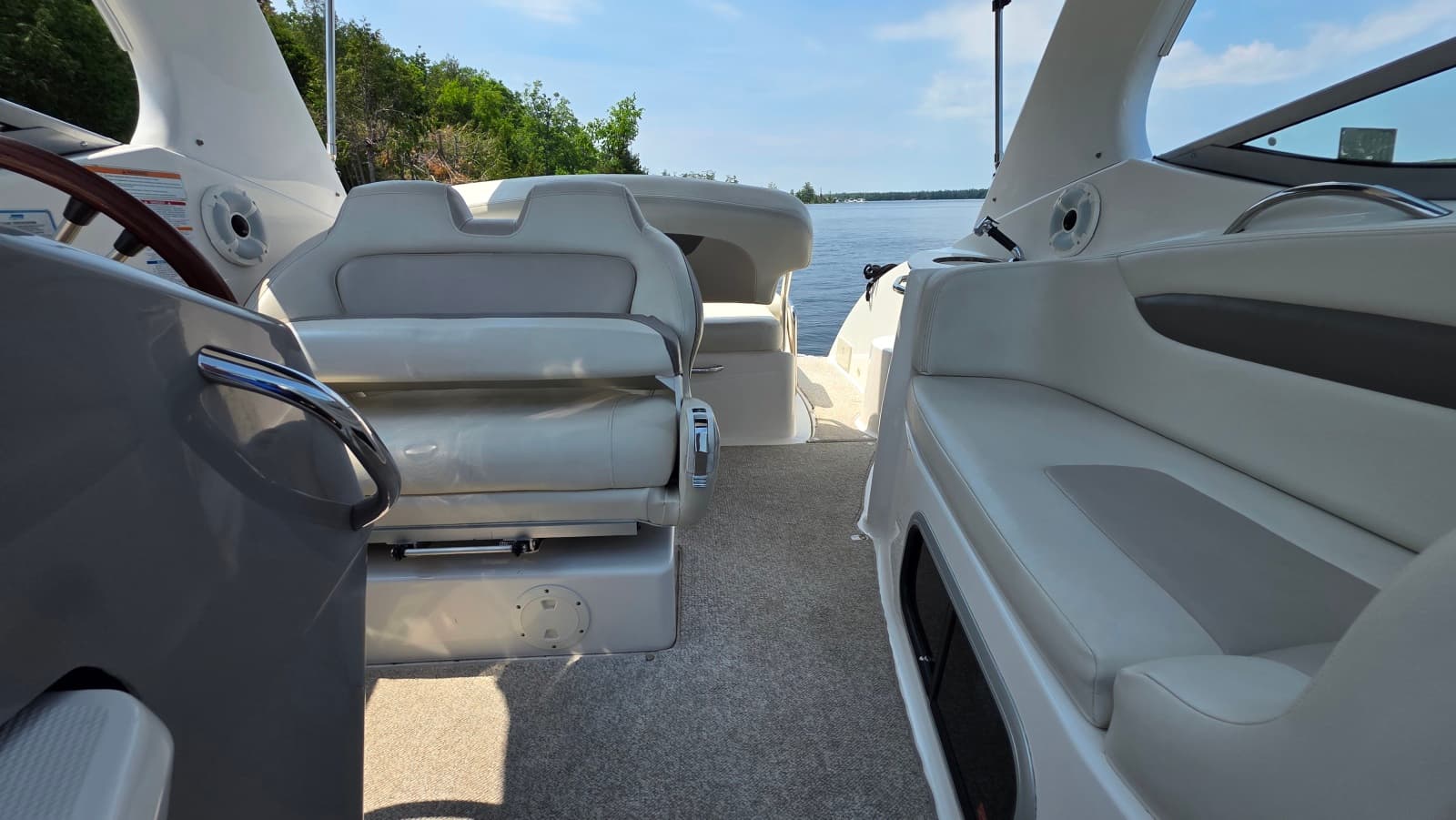 2011 Chaparral 270 Signature - Photo 61