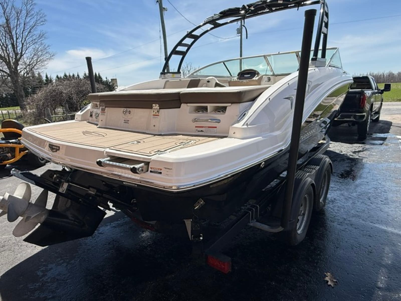 2022 Chaparral 23 SSi - Photo 4