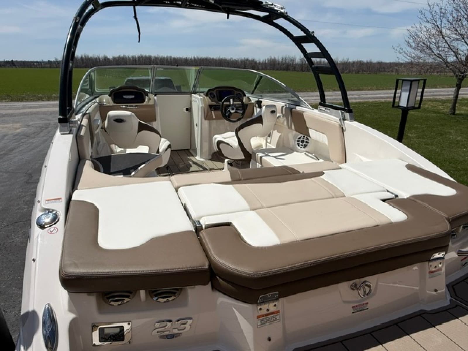2022 Chaparral 23 SSi - Photo 5