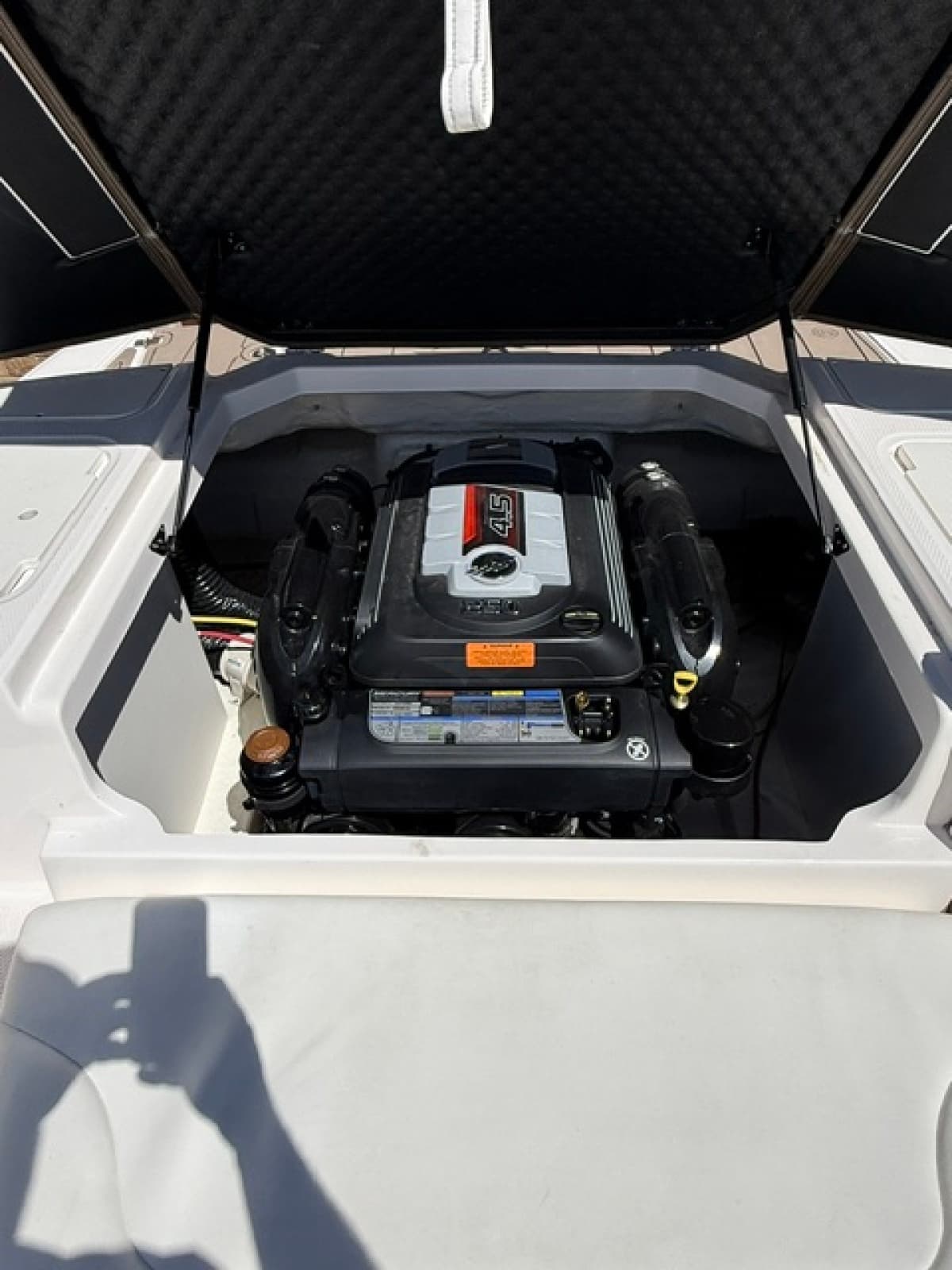2022 Chaparral 23 SSi - Photo 8