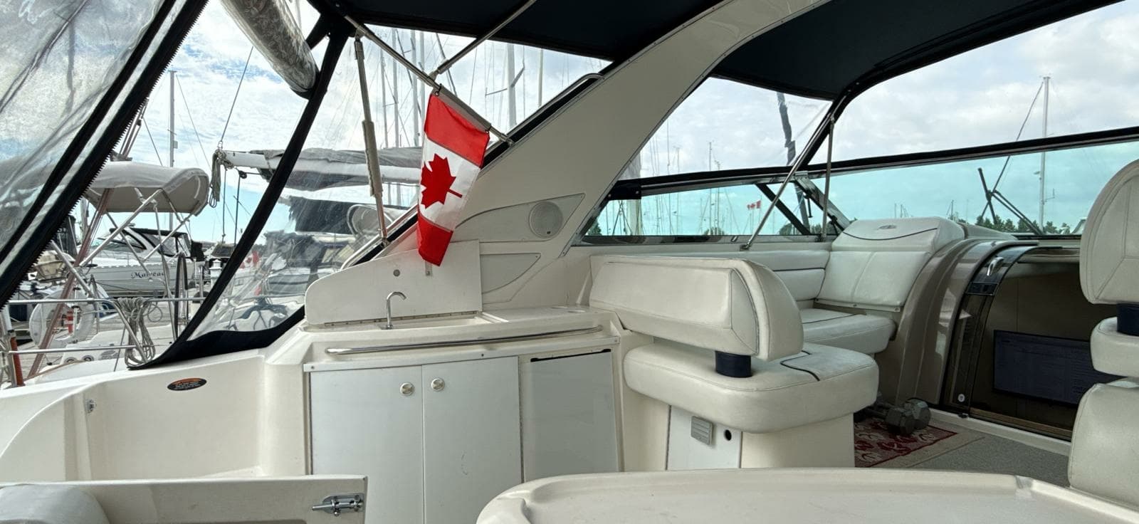 1998 Bayliner 4085 Avanti - Photo 21