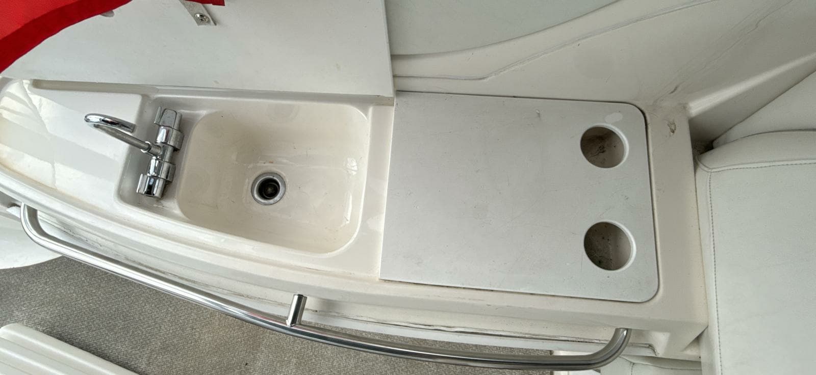 1998 Bayliner 4085 Avanti - Photo 24
