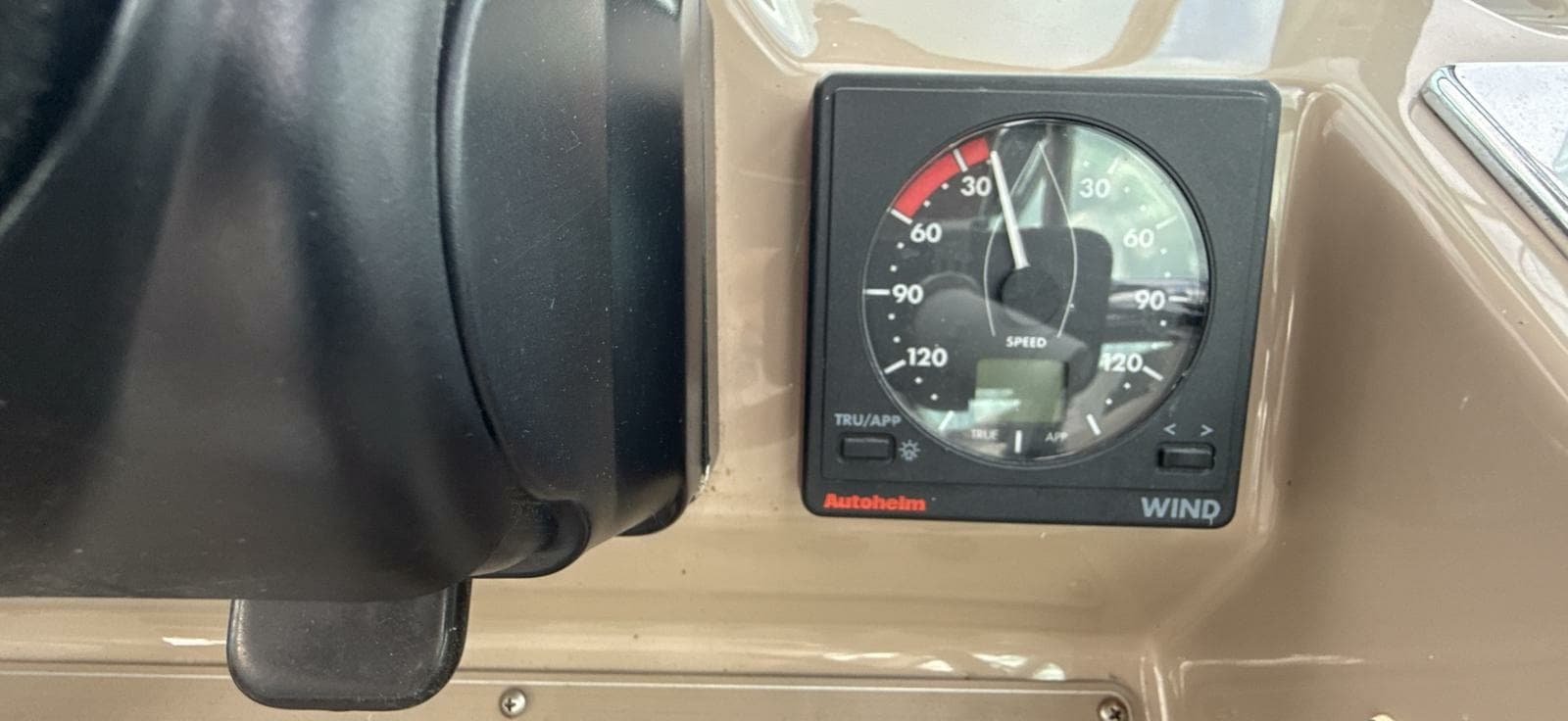 1998 Bayliner 4085 Avanti - Photo 38