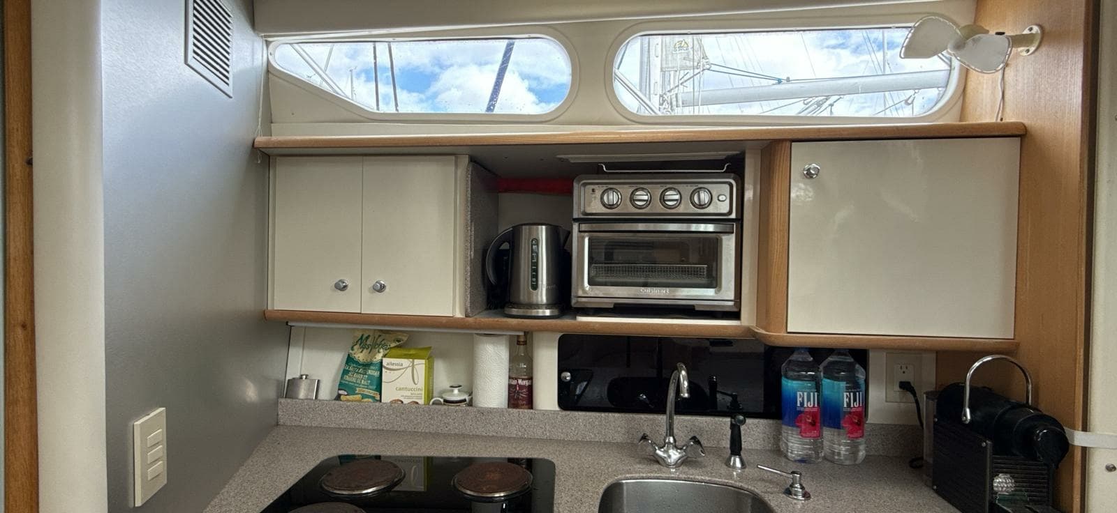 1998 Bayliner 4085 Avanti - Photo 51