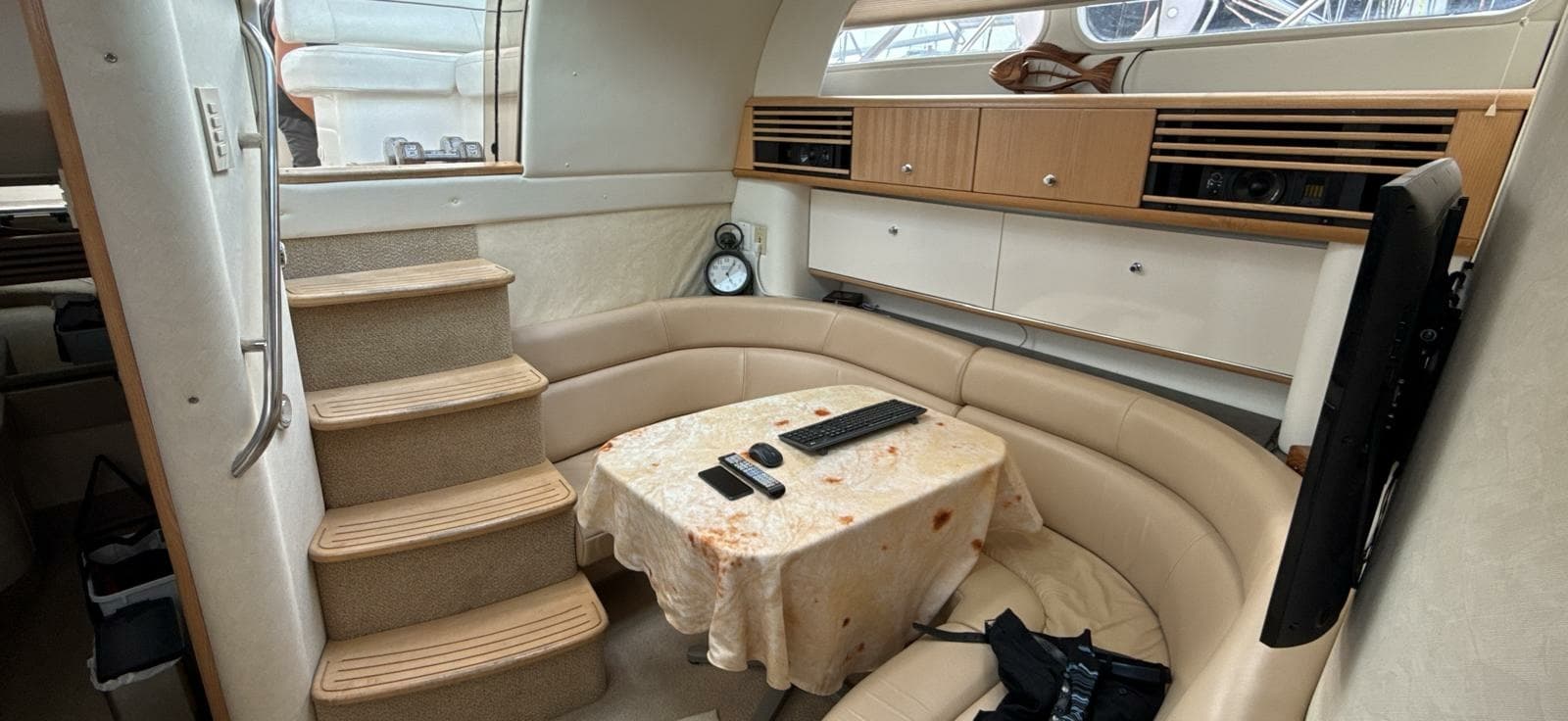 1998 Bayliner 4085 Avanti - Photo 68
