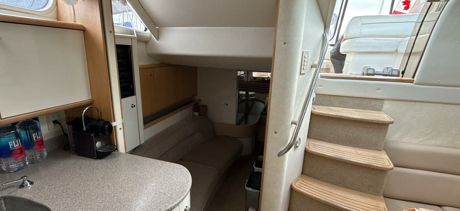 1998 Bayliner 4085 Avanti - Photo 69