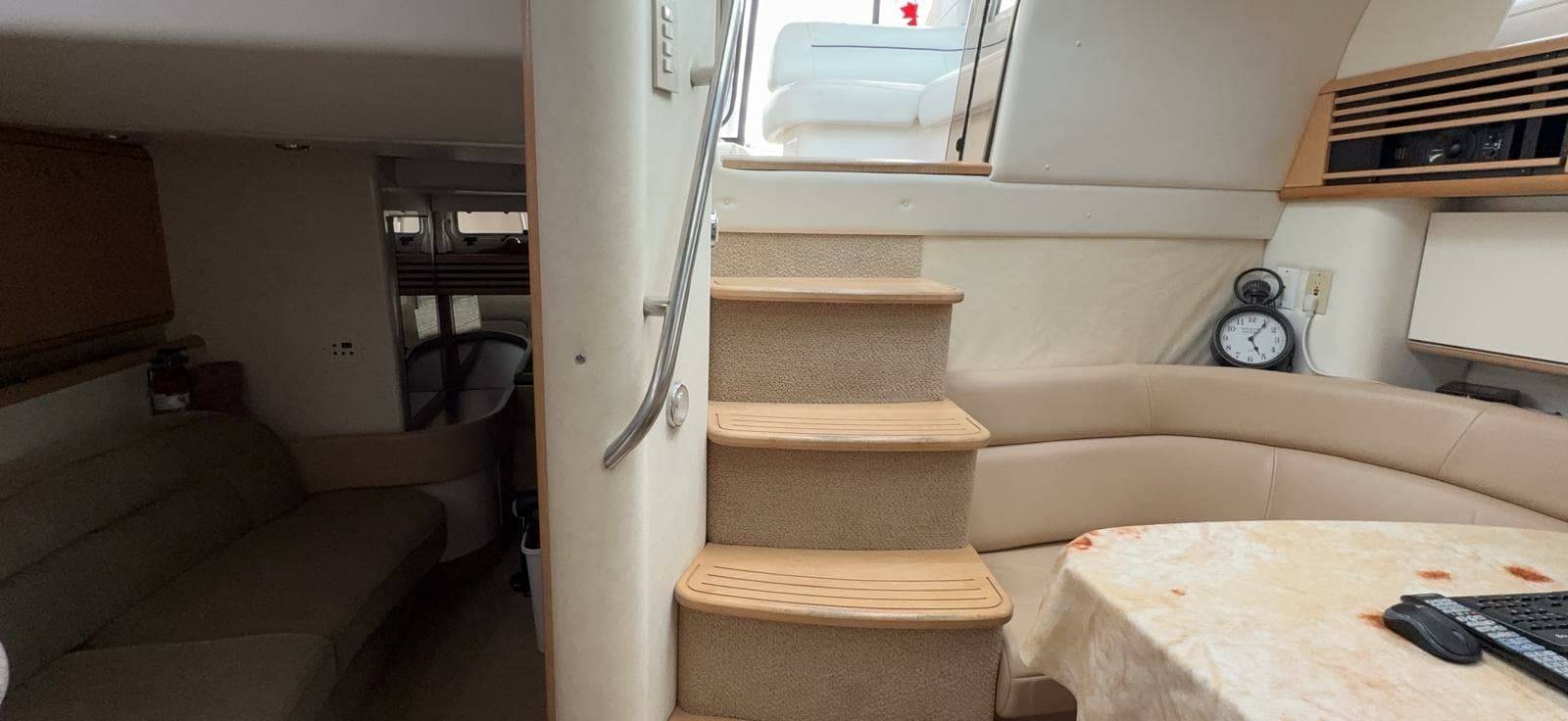 1998 Bayliner 4085 Avanti - Photo 79