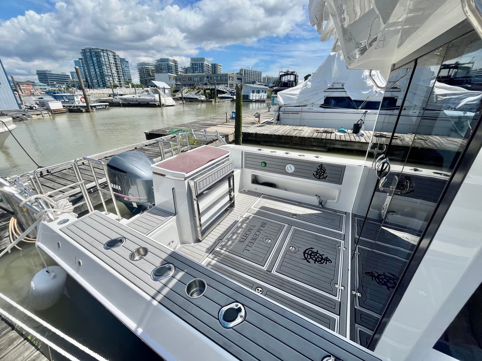 2025 Bracewell Commander Sportfisher 27SF - Photo 10