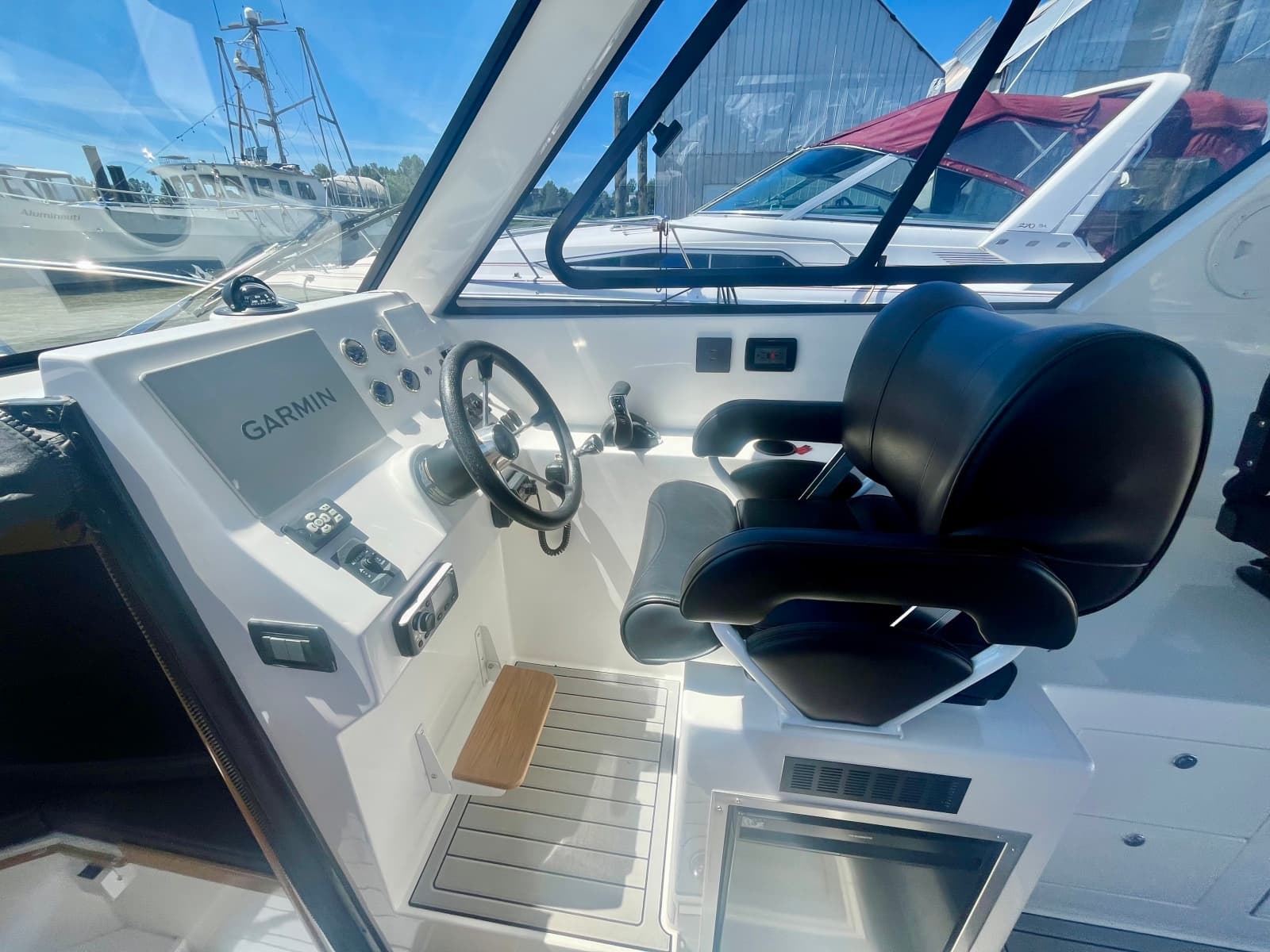 2025 Bracewell Commander Sportfisher 27SF - Photo 19