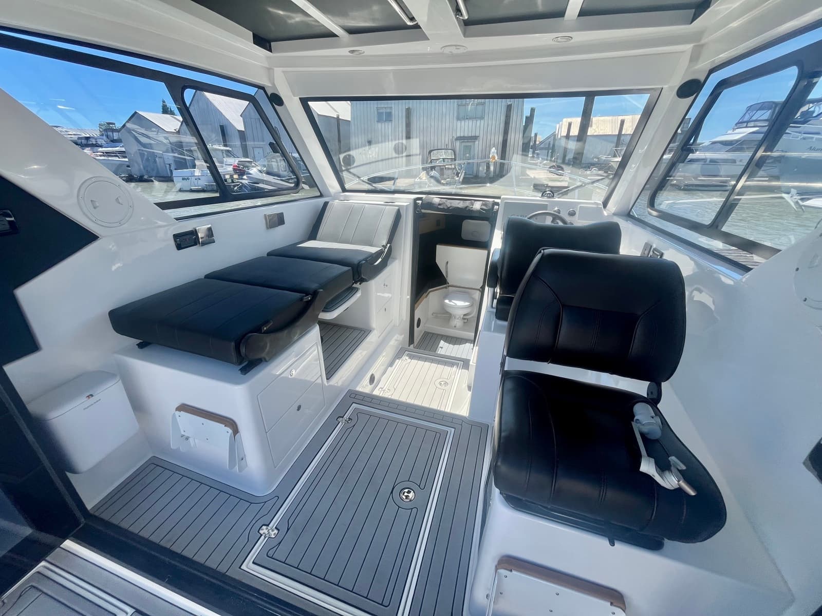 2025 Bracewell Commander Sportfisher 27SF - Photo 17