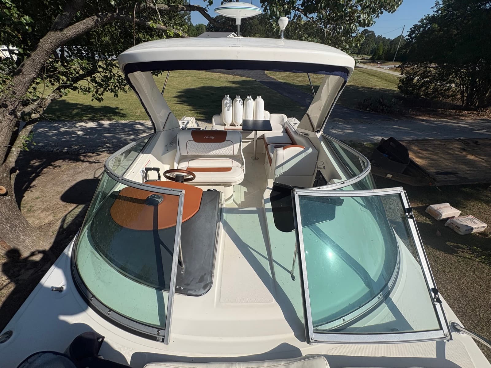 2010 Sea Ray 310 Sundancer - Photo 15
