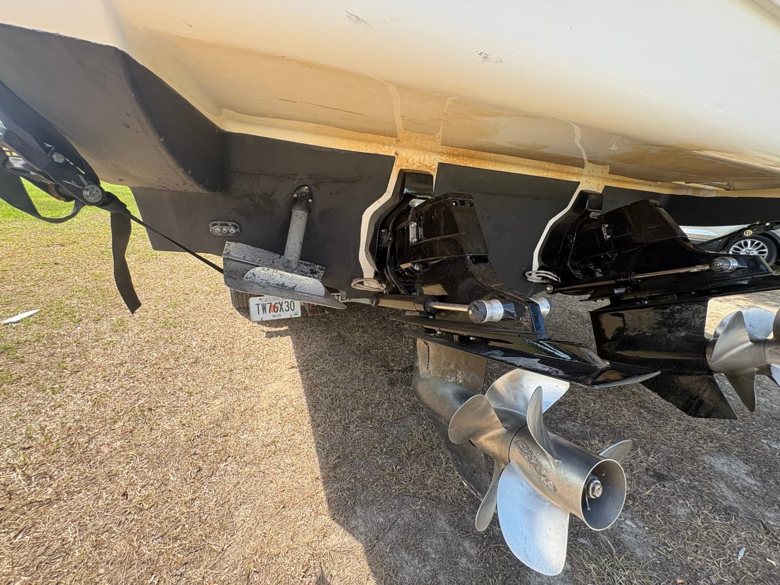 2010 Sea Ray 310 Sundancer - Photo 47