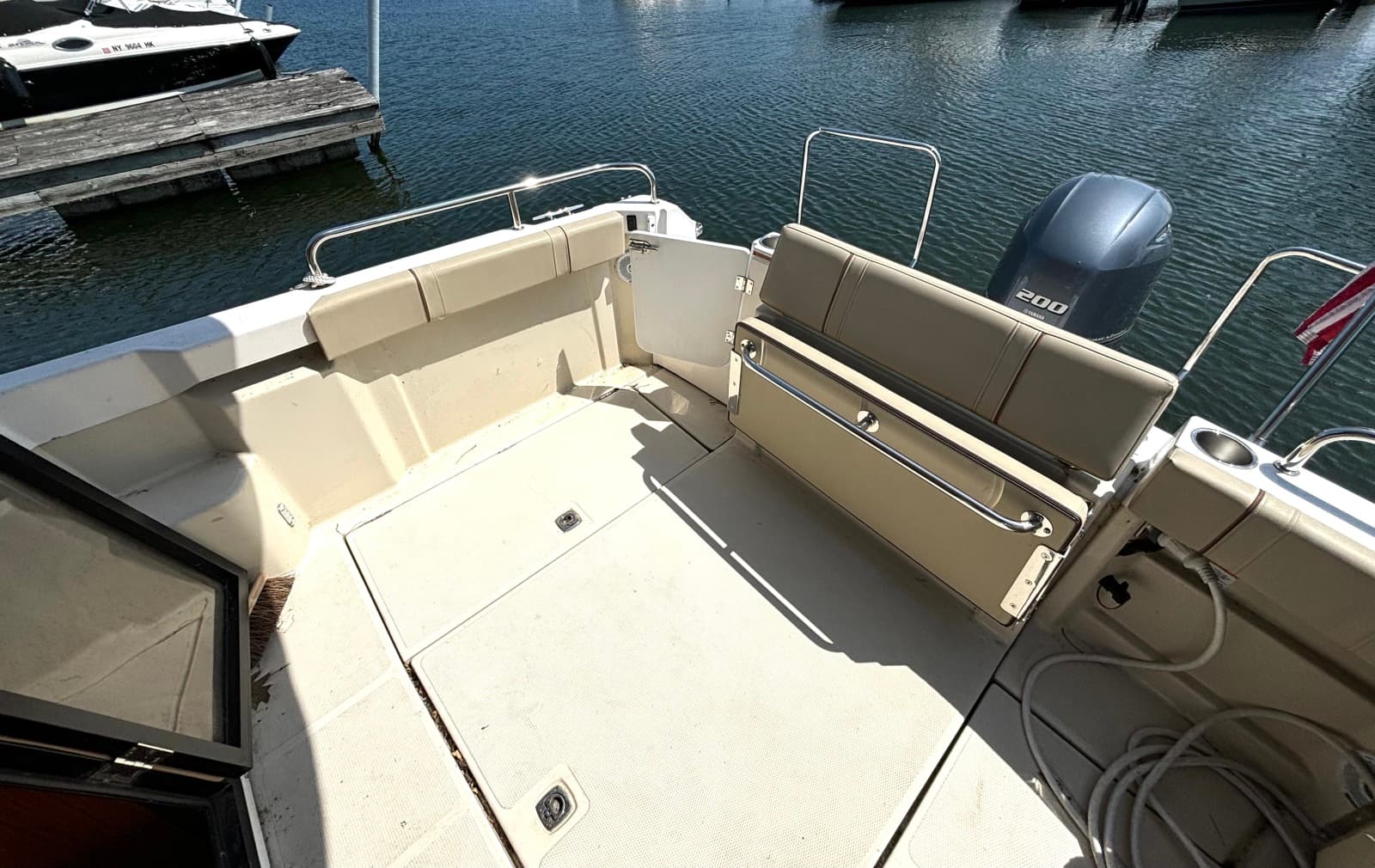 2021 Ranger Tugs R-23 - Photo 12