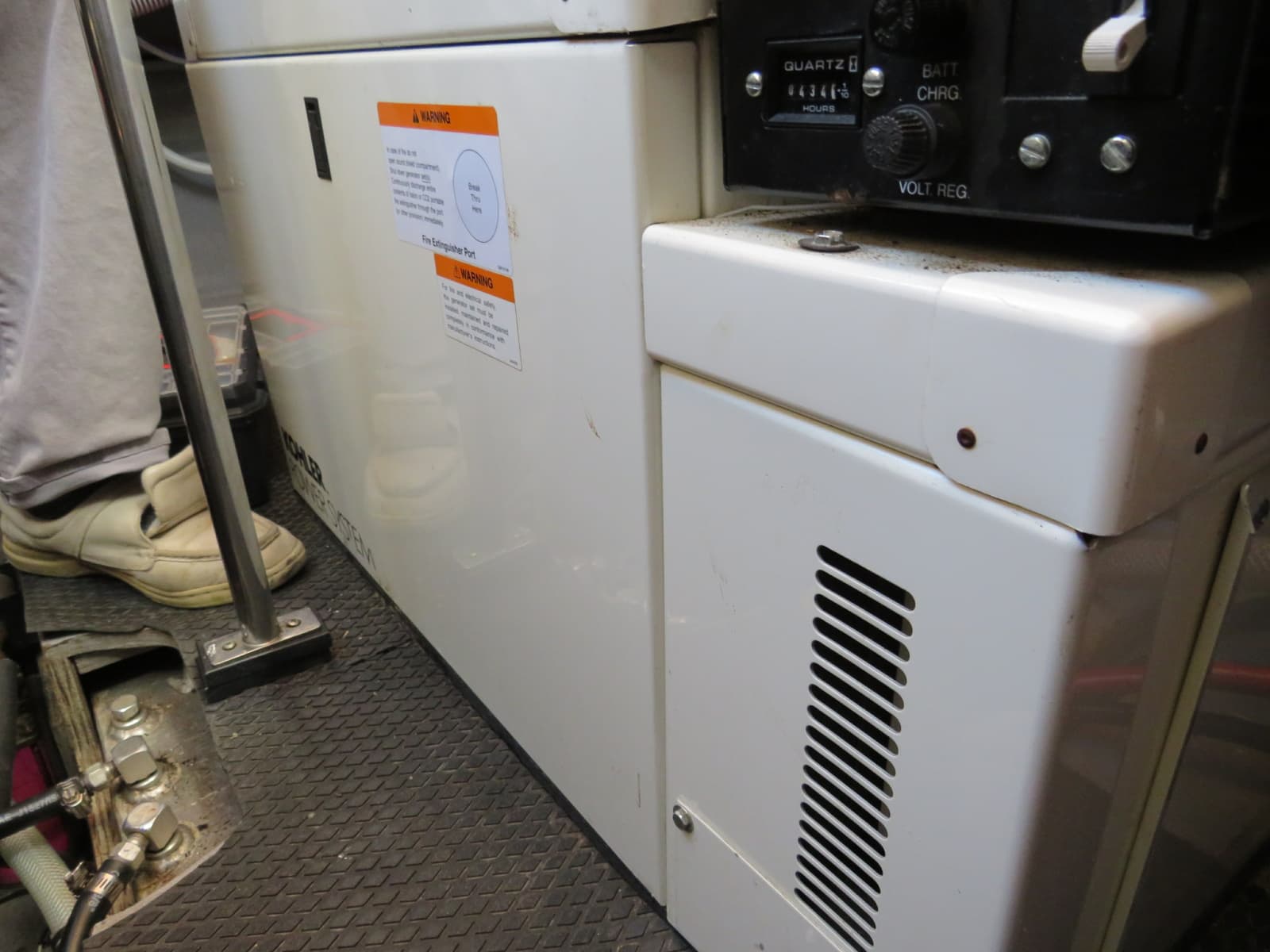 2001 Chaparral 300 Signature - Photo 26