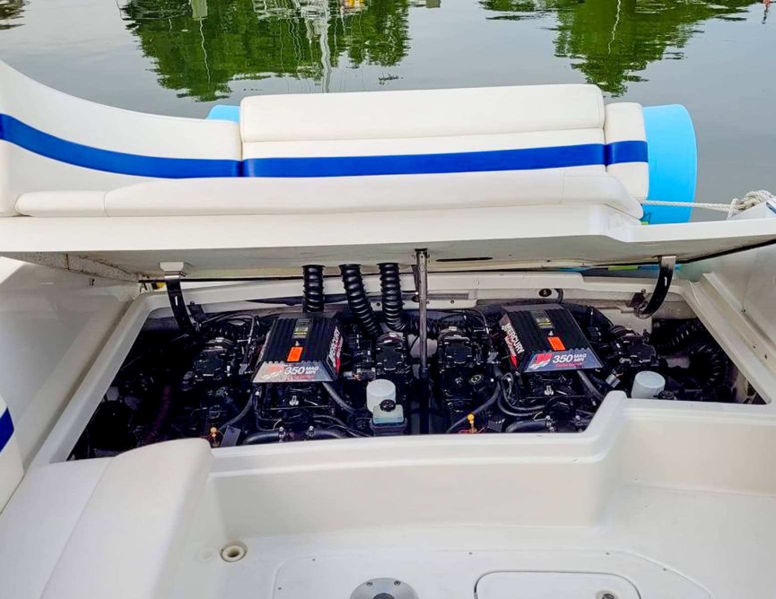 2001 Formula 280 SS - Photo 19