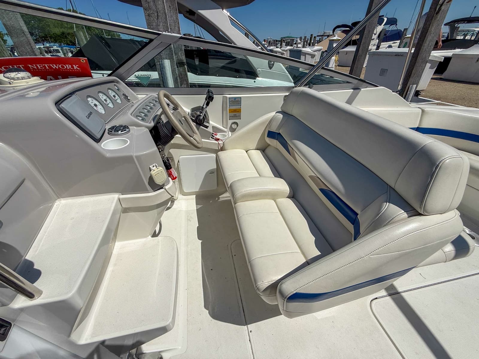 2001 Formula 280 SS - Photo 10