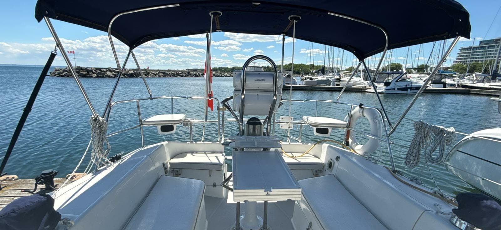 2005 Catalina 34 MK II - Photo 18