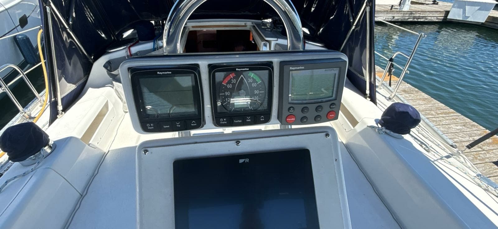 2005 Catalina 34 MK II - Photo 29