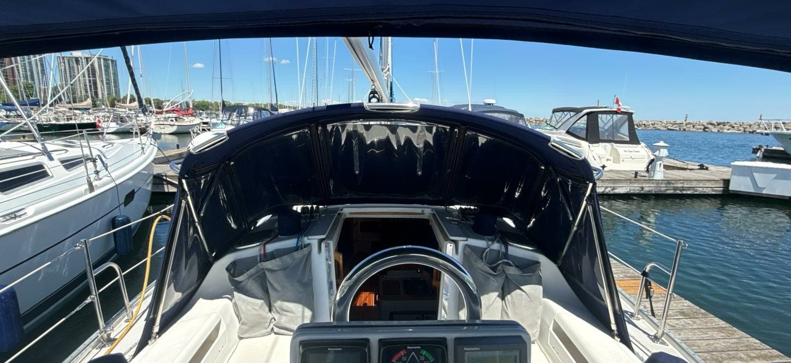 2005 Catalina 34 MK II - Photo 33
