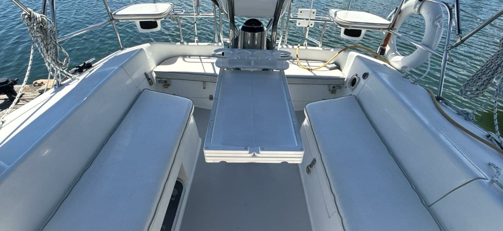 2005 Catalina 34 MK II - Photo 37