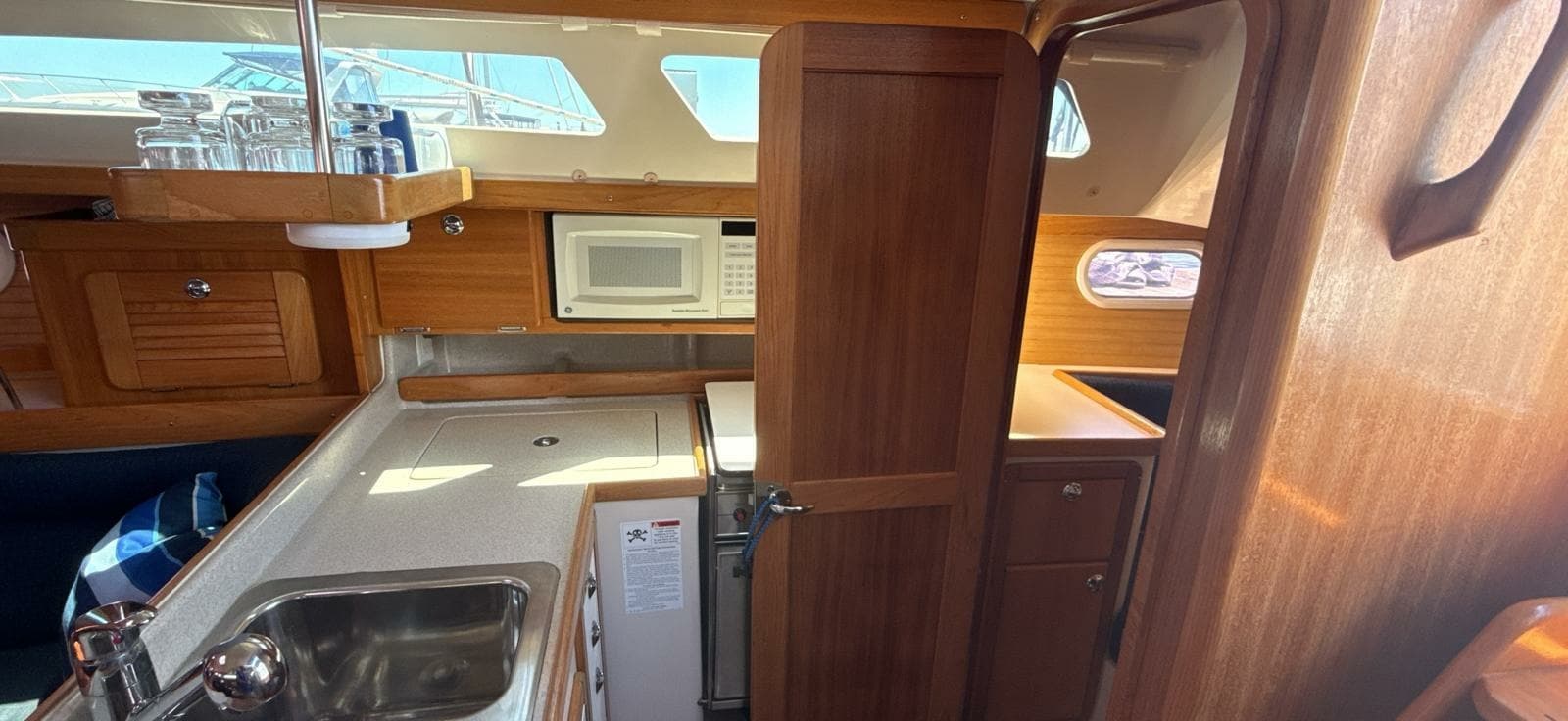 2005 Catalina 34 MK II - Photo 49