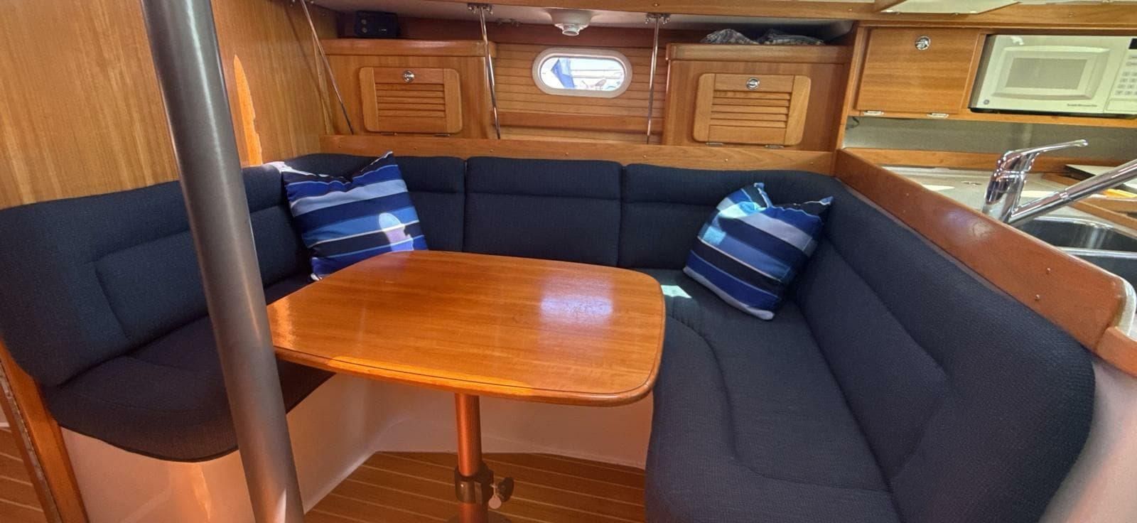 2005 Catalina 34 MK II - Photo 67