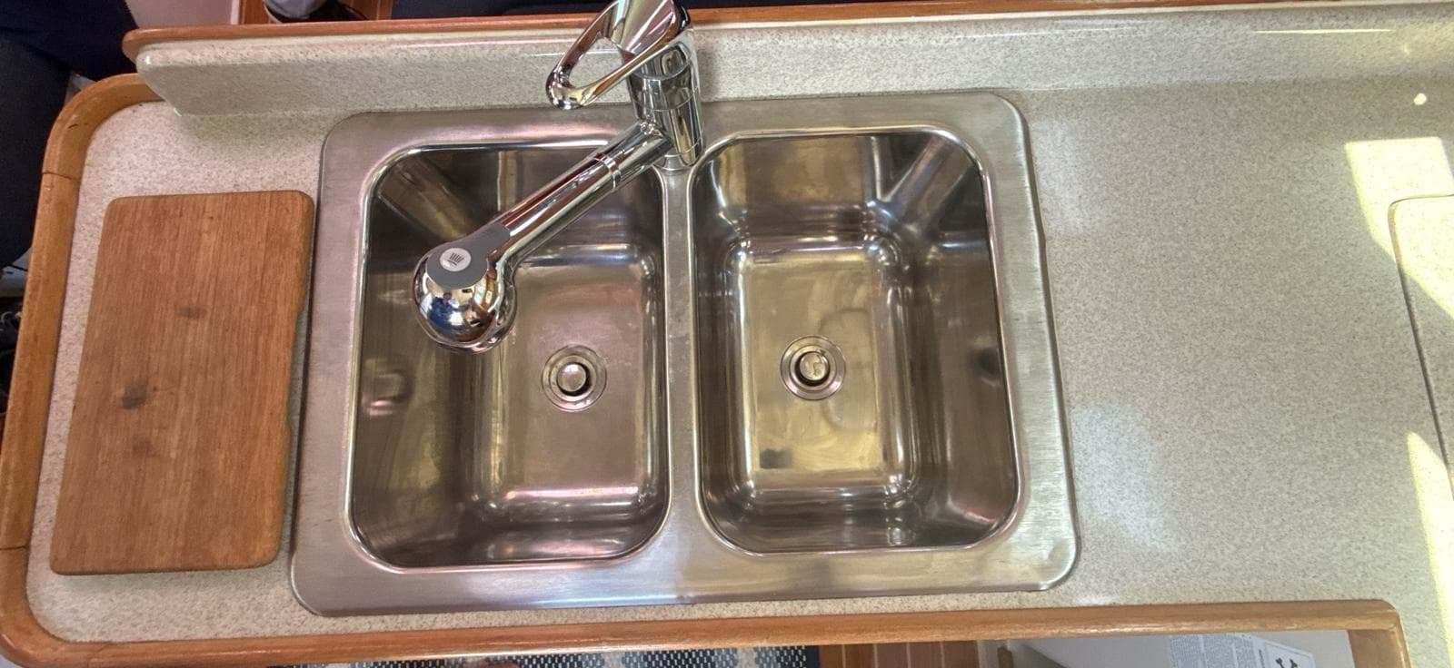 2005 Catalina 34 MK II - Photo 46
