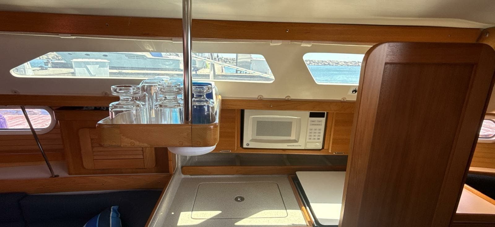 2005 Catalina 34 MK II - Photo 54
