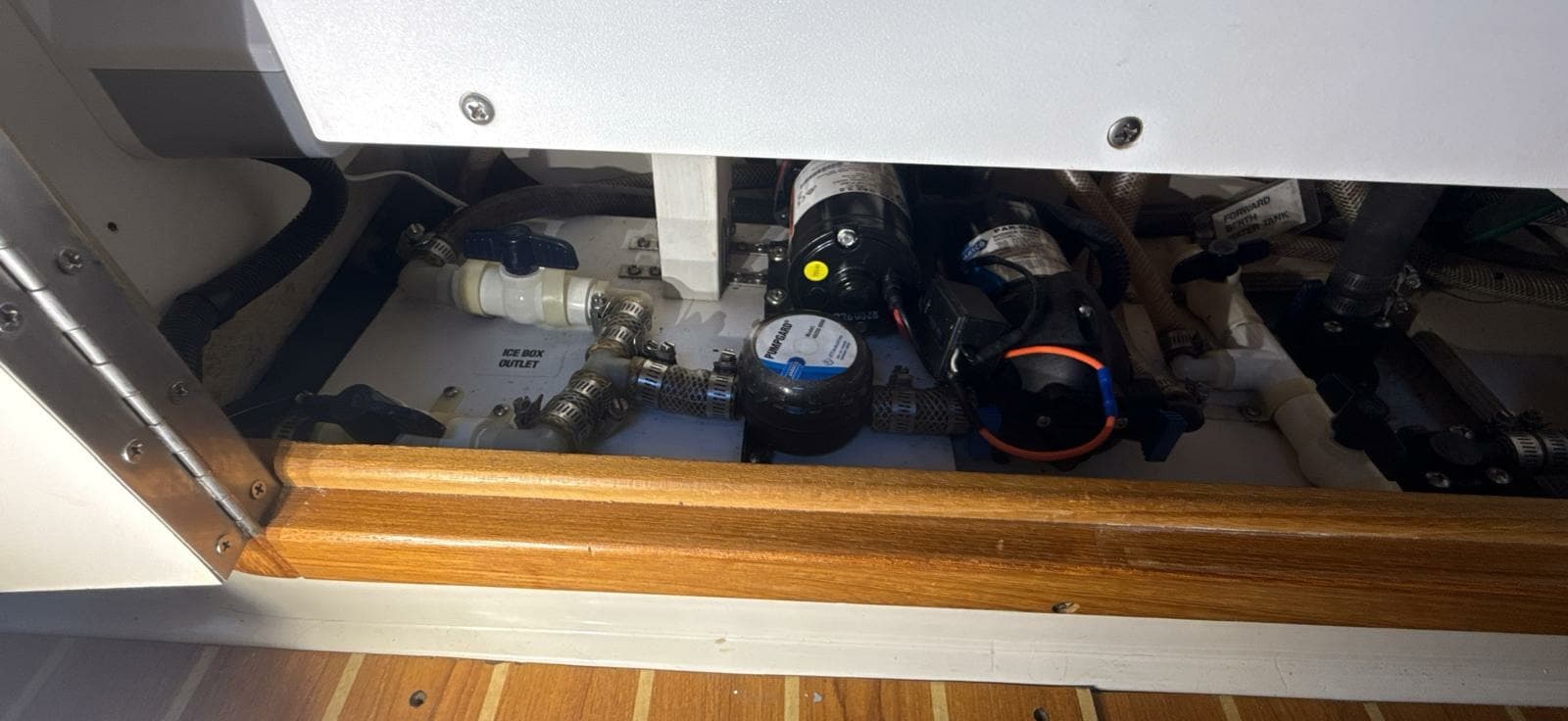 2005 Catalina 34 MK II - Photo 99
