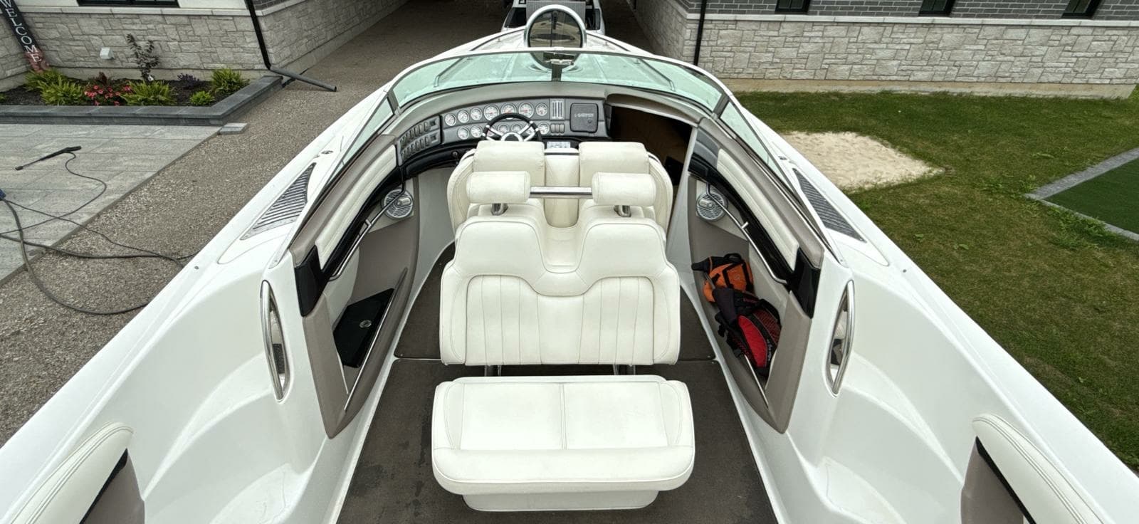 2005 Cobalt 343 - Photo 24