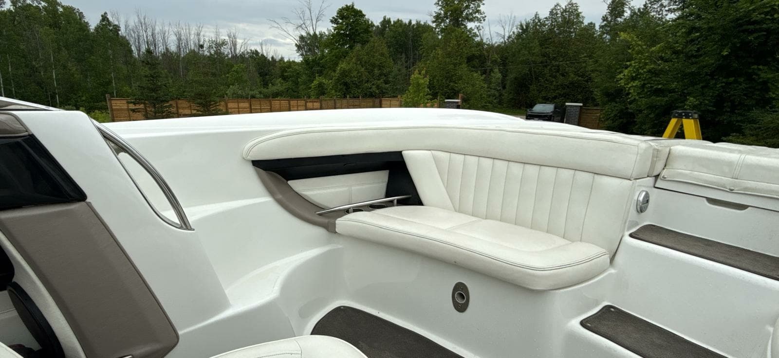 2005 Cobalt 343 - Photo 26