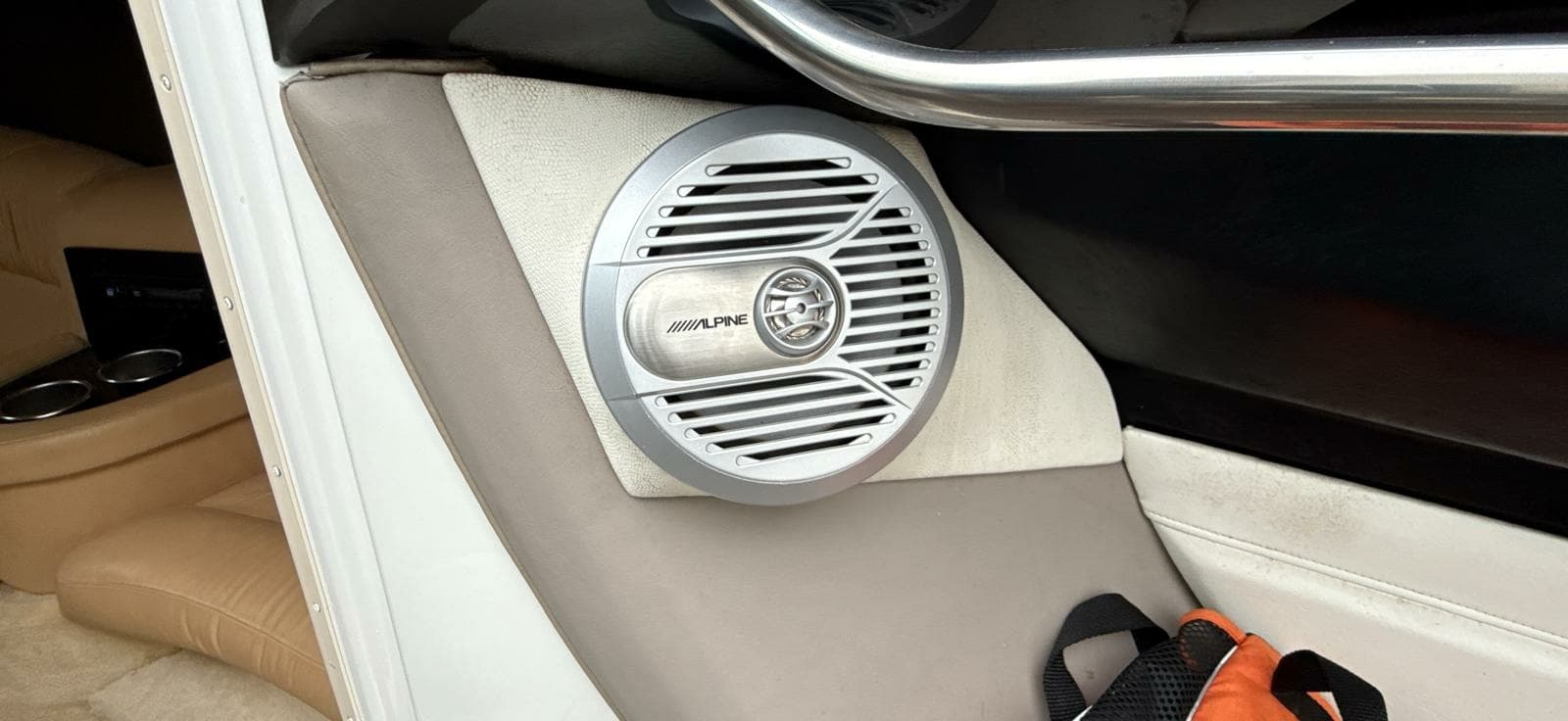 2005 Cobalt 343 - Photo 40