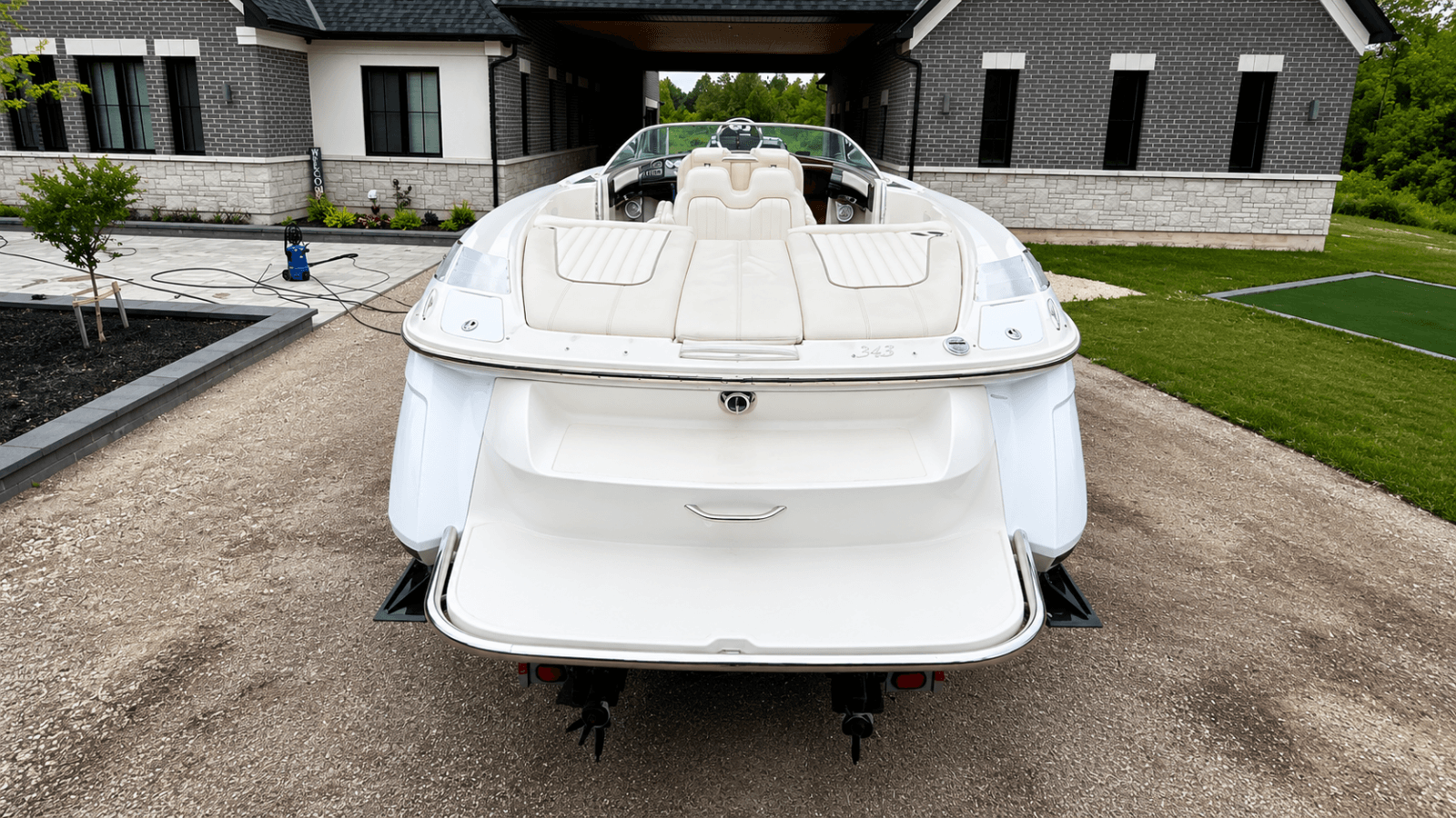 2005 Cobalt 343 - Photo 19