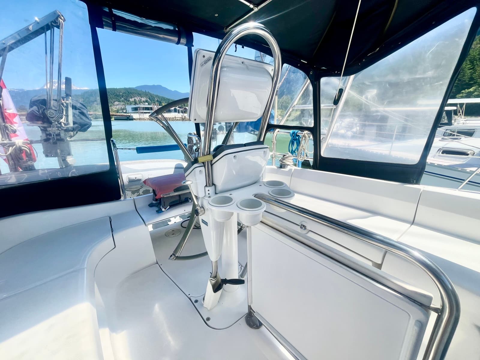 2005 Hunter 41 Aft Cabin - Photo 11
