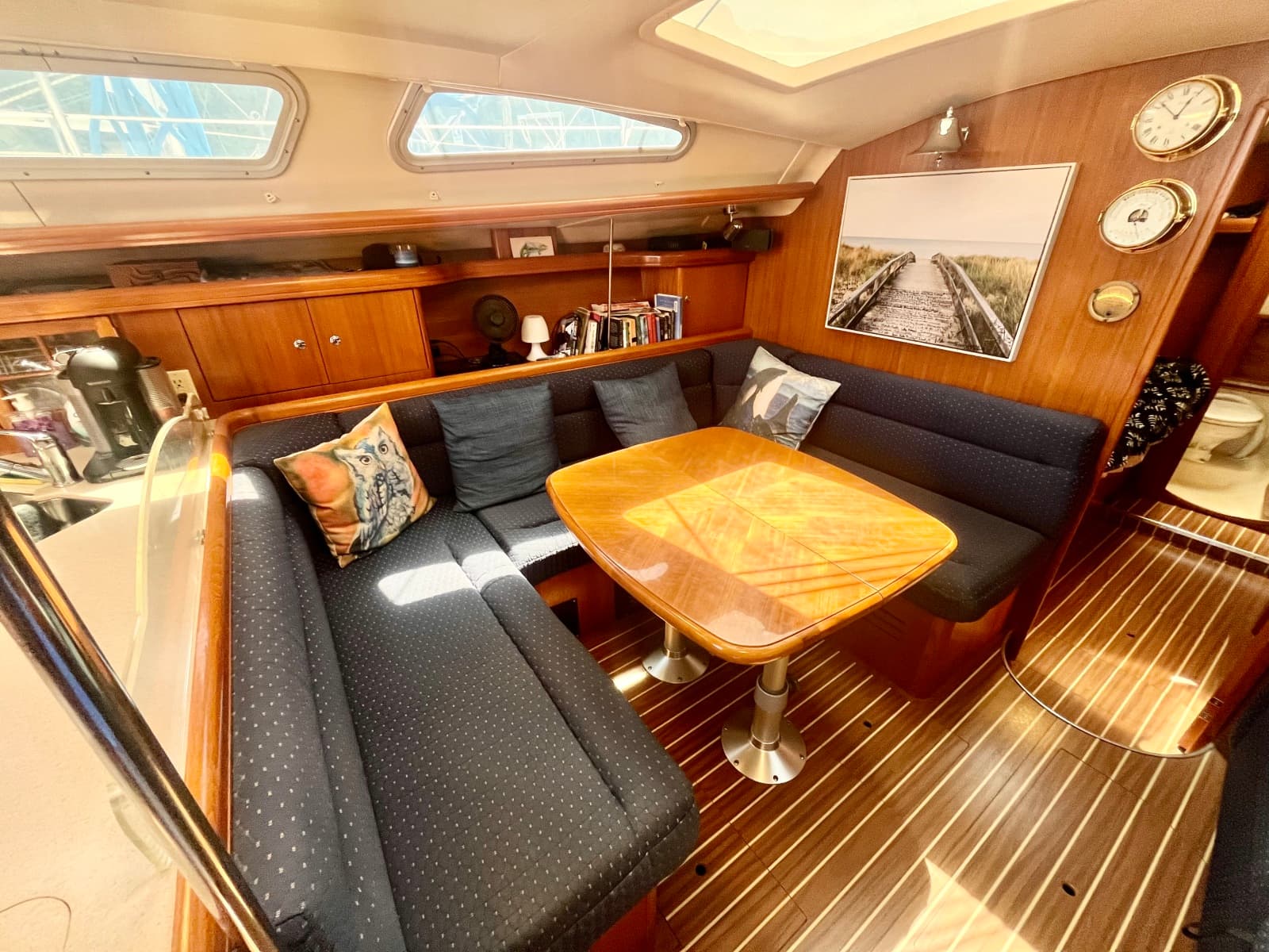 2005 Hunter 41 Aft Cabin - Photo 30