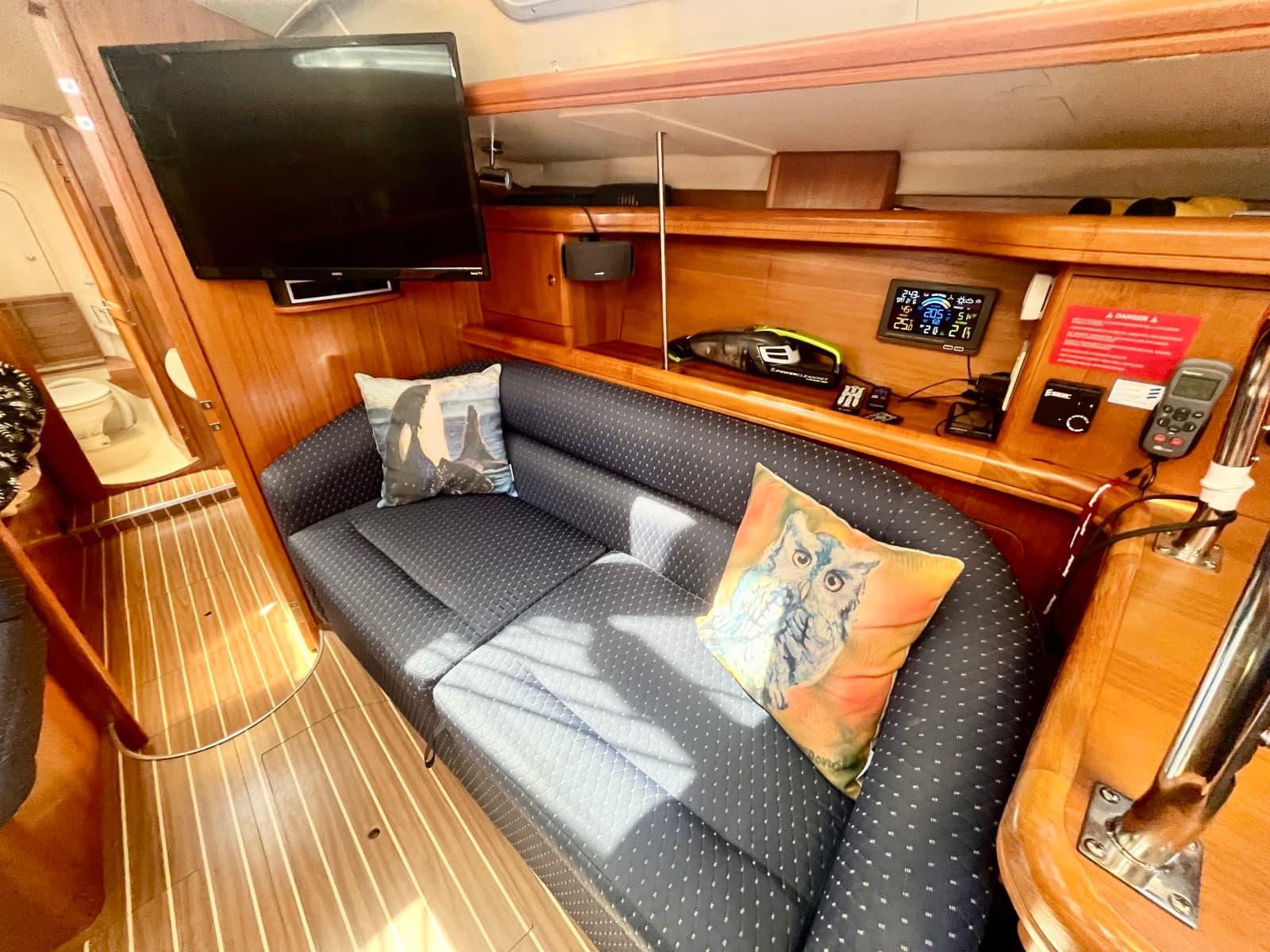 2005 Hunter 41 Aft Cabin - Photo 32
