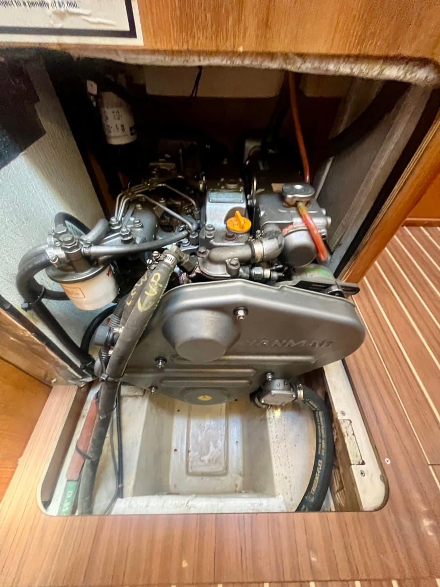 2005 Hunter 41 Aft Cabin - Photo 55