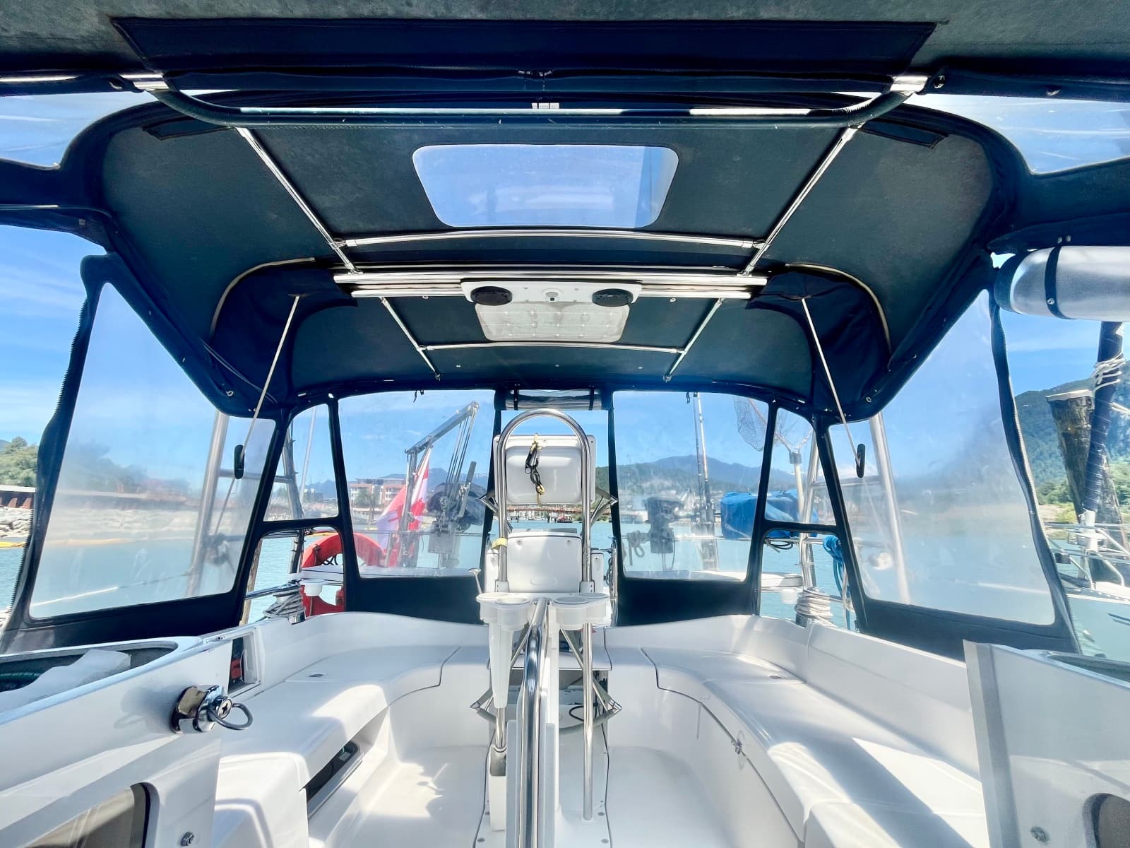 2005 Hunter 41 Aft Cabin - Photo 28