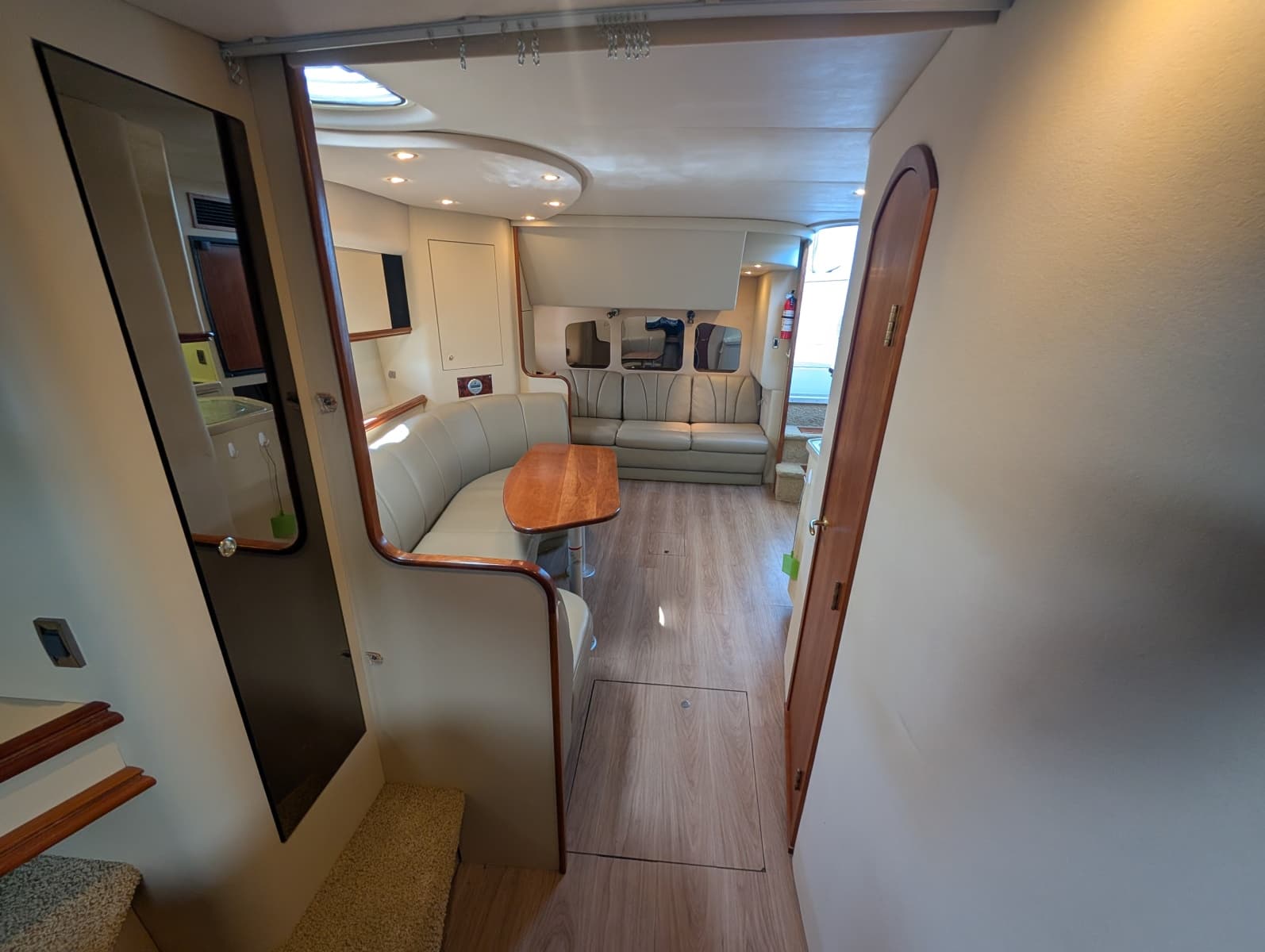 2002 Cruisers Yachts 3672 - Photo 43