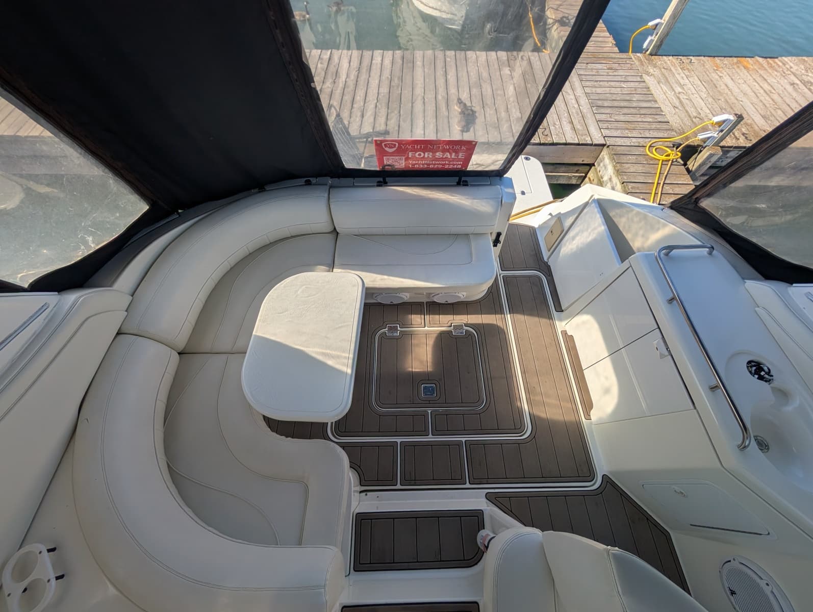 2002 Cruisers Yachts 3672 - Photo 15