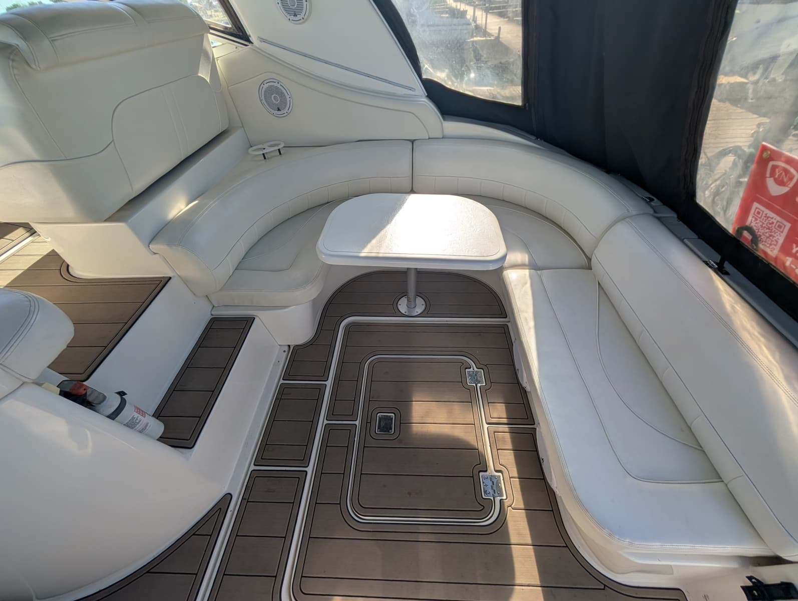 2002 Cruisers Yachts 3672 - Photo 10