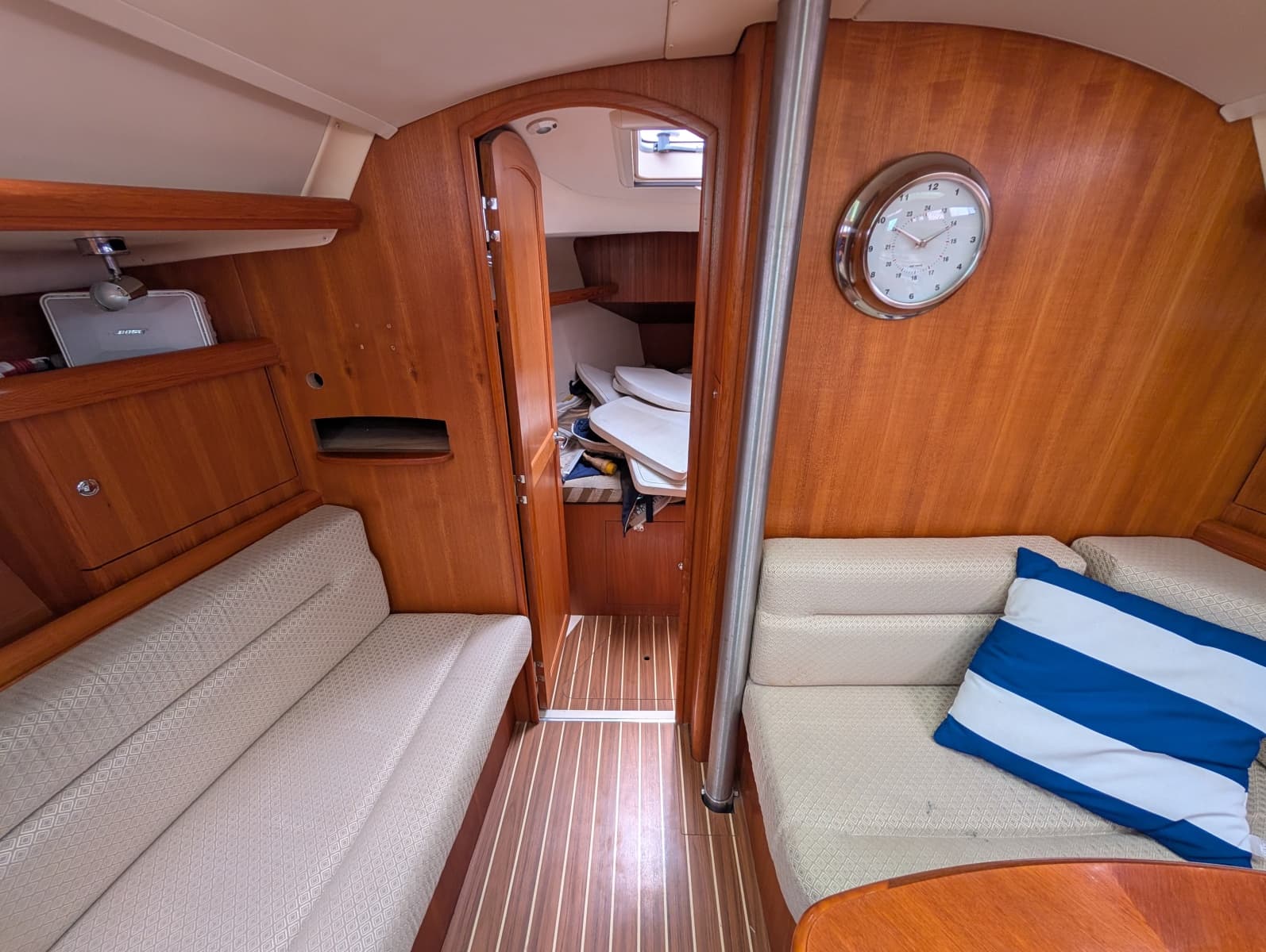 2006 Hunter 38 - Photo 16